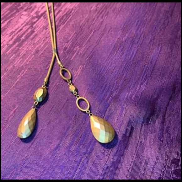 2/$20 Nine West Gold Tone Tear Drop Lariat Necklace - Picture 2 of 8